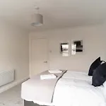 Bright 1 Bed Harbour-side In Whitehaven