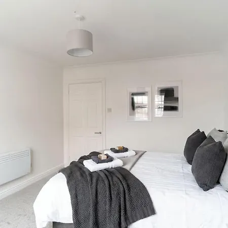 Bright 1 Bed Harbour-side In * Whitehaven
