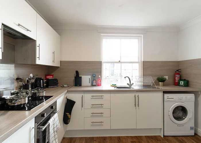 Apartment Bright 1 Bed Harbour-side In