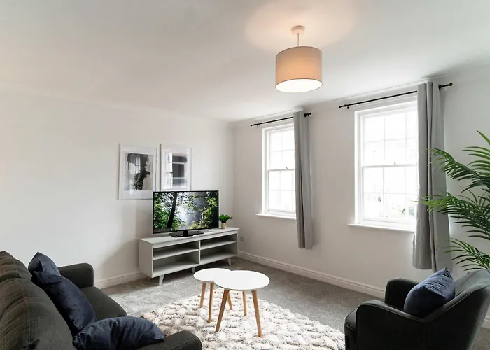 Apartment Bright 1 Bed Harbour-side In